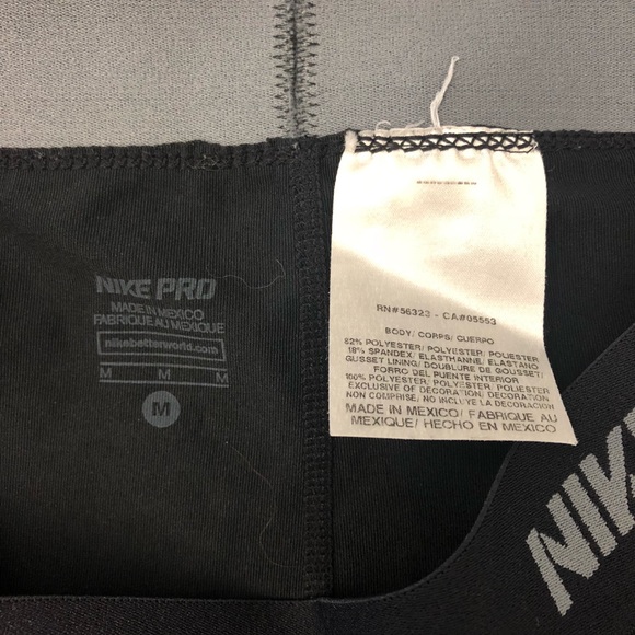 Nike Pro Capri Legging - Picture 2 of 4